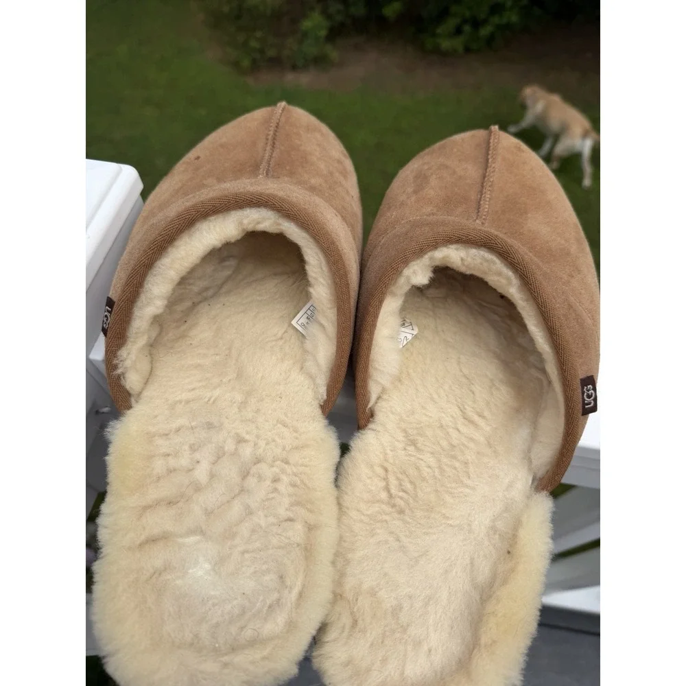 USED UGG Scuff Slippers Mens Size 13 GUC